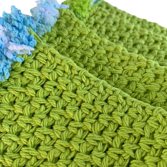 Mug Rugs Handmade Crochet Green Blue White Cotton Fringe Set of 4 Coasters - Picture 6 of 10